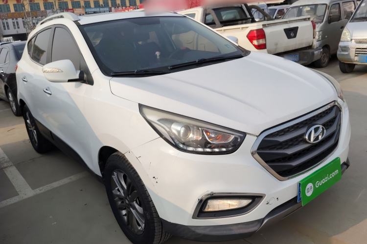 Used Hyundai ix35 2015 2.0L Automatic 2WD Smart Version China V Standard
