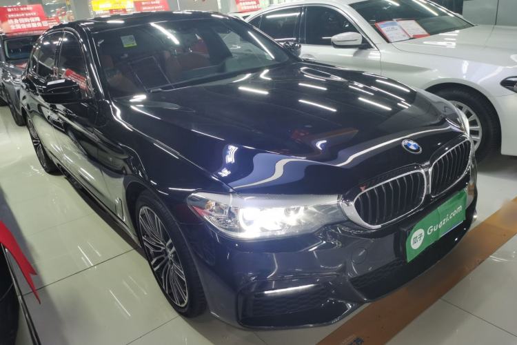 Used BMW 5 Series 2019 530Li Leading Model M Sport Package Front Right 45 Deg