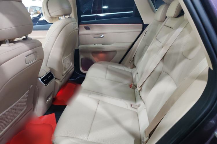 Used Hima AITO M5 2025 Extended-Range Ultra All-Wheel-Drive Version Left Rear Seat