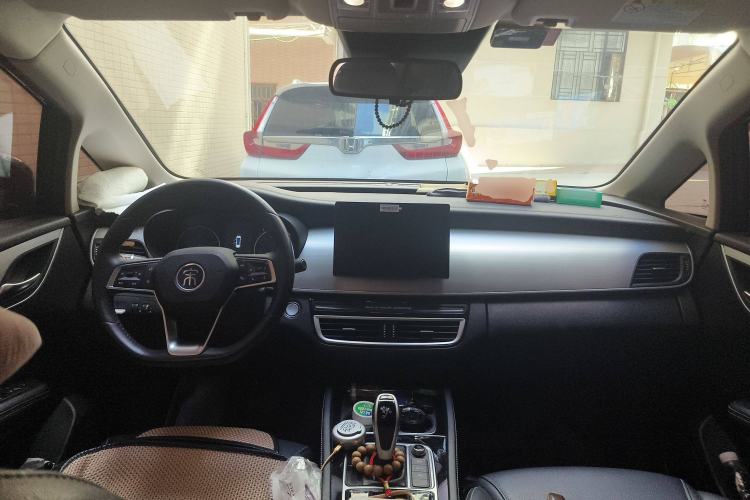 Used BYD Song MAX 2021 Upgraded Model 1.5T Automatic Prestige 7-Seater Center Console