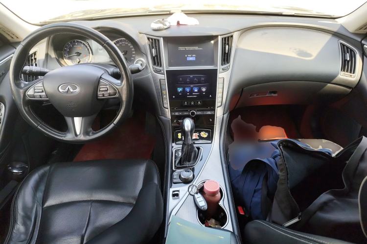 Used Infiniti Q50 2014 2.0T Luxury Edition
