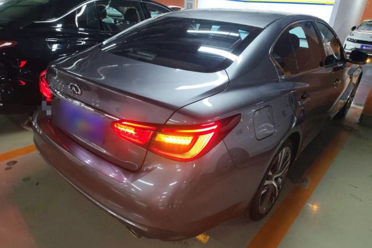 Used Infiniti Q50L 2022 2.0T Enjoyment Edition Rear Right 45 Deg