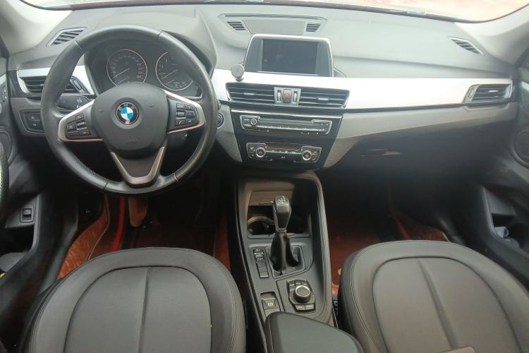 Used BMW X1 2018 sDrive20Li Leading Model Center Console