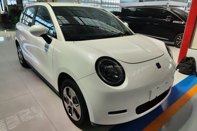 Used JAC Yiwei 3 2024 Zhi'ai Edition 330km Lite Front Right 45 Deg