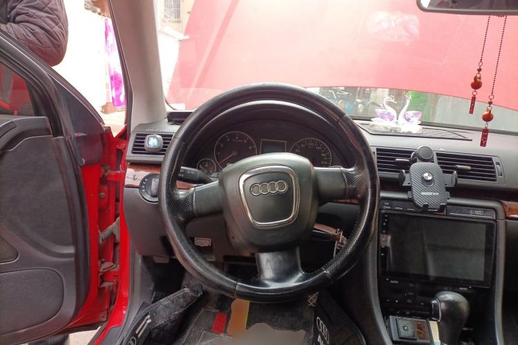 Used Audi A4 2007 1.8T automatic standard version