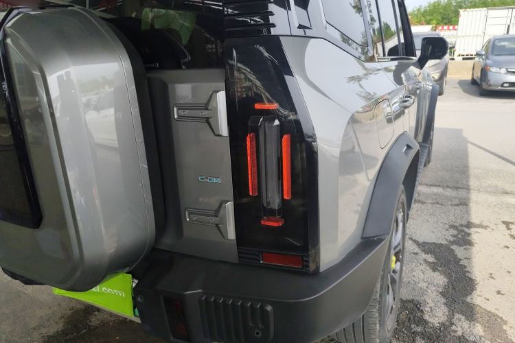 Used JETOUR Shanhai Traveler C-DM 2024 C-DM 208KM Mountain & Wilderness Edition Right Rear Taillight