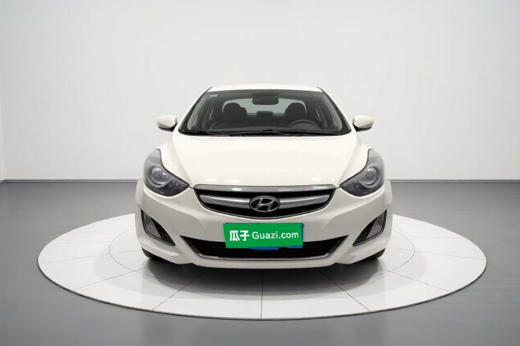 Used Hyundai Elantra (5th Generation / Langdong) 2015 1.6L Automatic Fashion Model