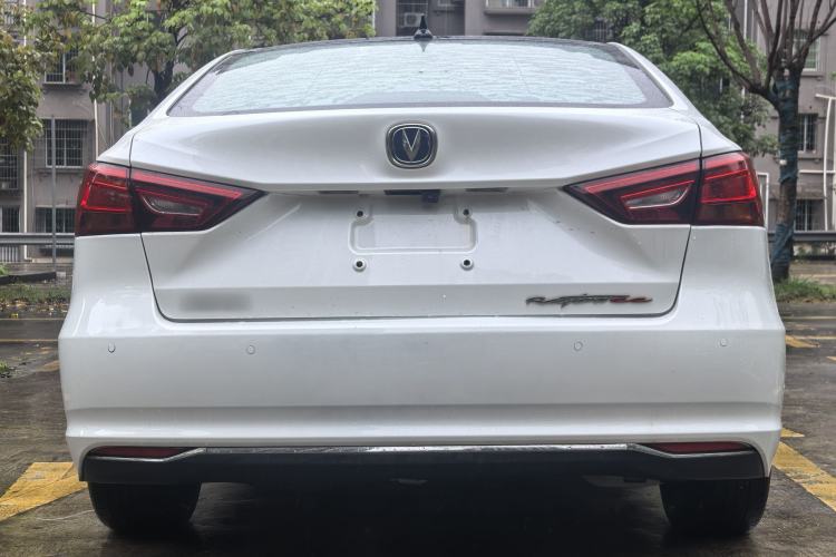 Used CHANGAN Raeton CC 2018 1.5T Automatic Haoya Model Guangmang Edition China V Standard
