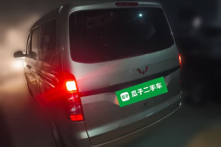 Used Wuling Hongguang V 2022 1.5L Jingqu Edition Electric-Assist LAR