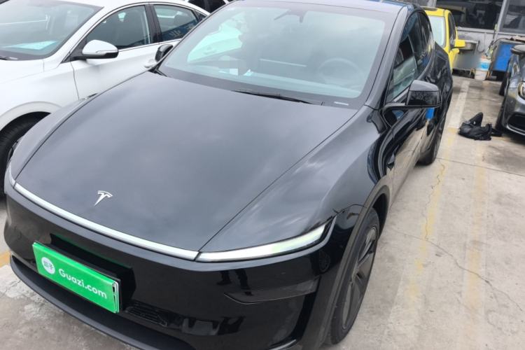Used Tesla Model Y 2026 Rear-Drive Model
