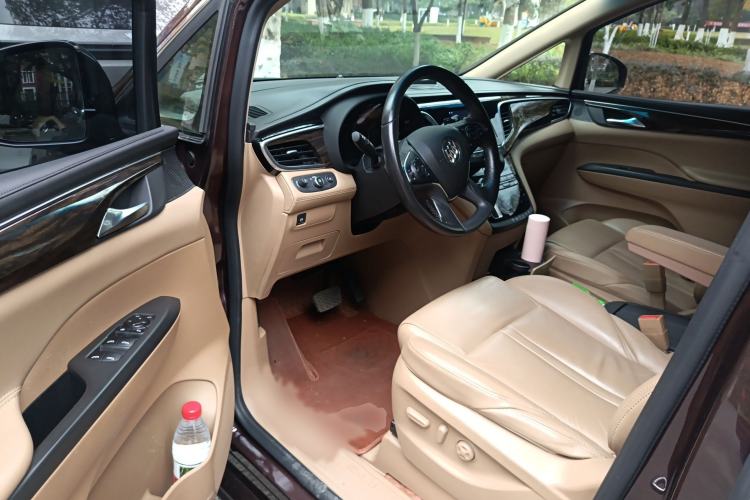 Used Buick GL8 2017 ES 28T Luxury Model China V Standard
