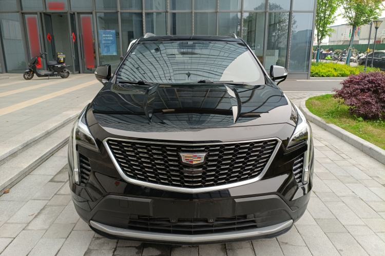 Used Cadillac XT4 2022 28T Two-Wheel Drive Prestige Version
