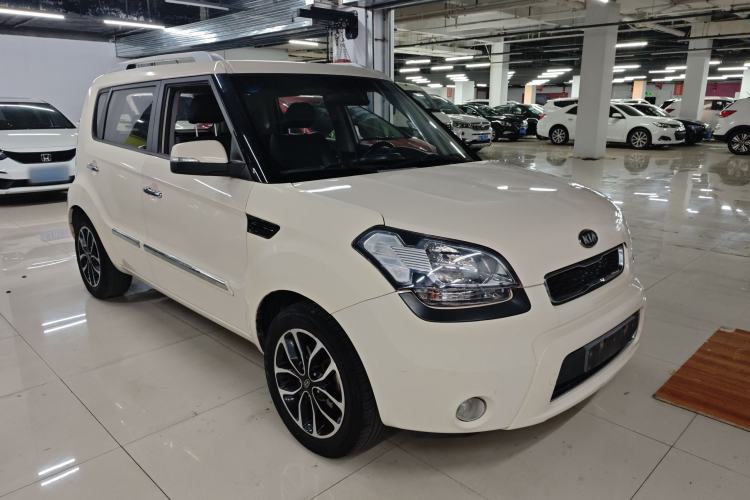 Used Kia Soul 2013 1.6L AT Premium
