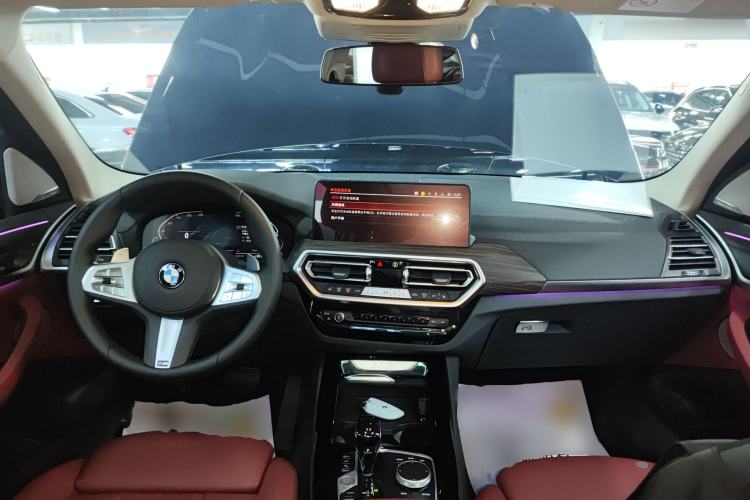 Used BMW X3 2023 Restyled xDrive30i Leading Edition M Night Sky Package Center Console