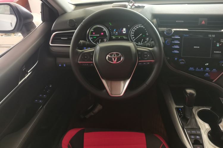 Used Toyota Camry 2018 Dual-Engine 2.5 HG Luxury Edition