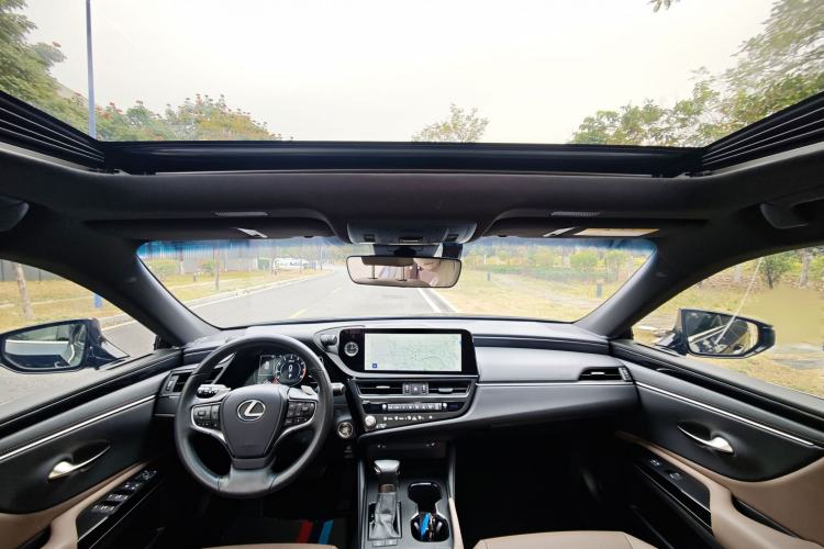 Used Lexus ES 2022 200 Excellence Edition