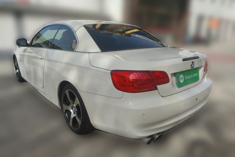 Used BMW 3 Series 2011 320i Convertible Coupe
