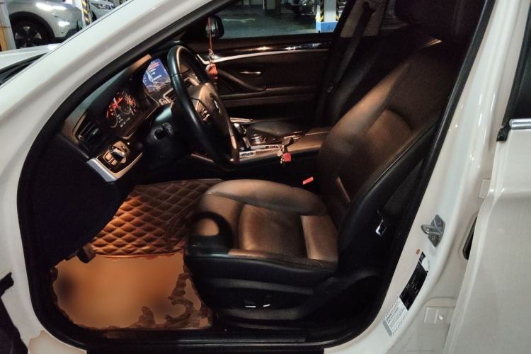 Used BMW 5 Series 2013 525Li Luxury Model