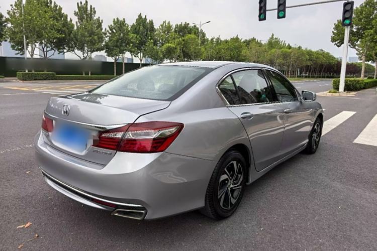 Used Honda Accord 2016 2.0L Luxury Edition