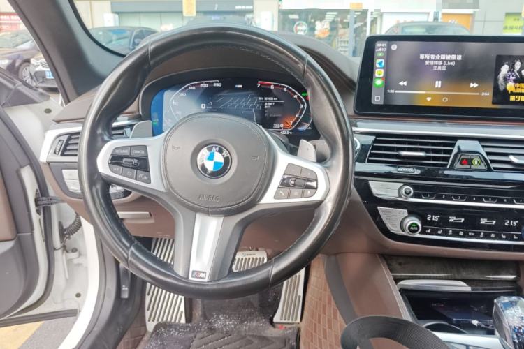Used BMW 5 Series 2021 Facelifted 530Li Leading Edition M Sport Package Steering Wheel