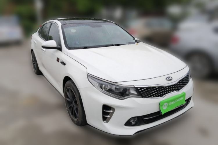 Used Kia K5 2016 1.6T Automatic LUX Front Right 45 Deg