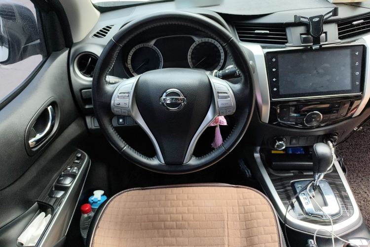 Used Nissan Terra 2020 2.5L XV 4WD Automatic Four-Wheel Drive Flagship Edition Steering Wheel