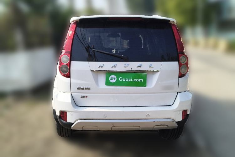 Used Haval H5 Classic 2018 Classic Edition 2.0T Manual Two-Wheel Drive Elite Model Rear