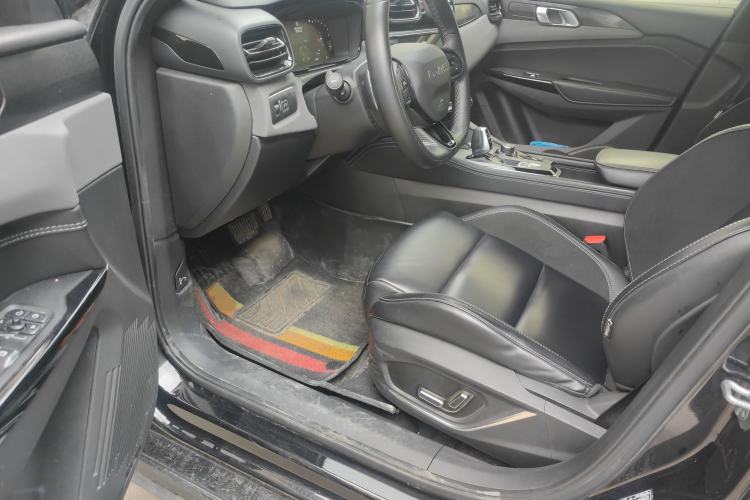 Used Lynk & Co 03 2022 2.0TD DCT GenioPlus Driver Seat