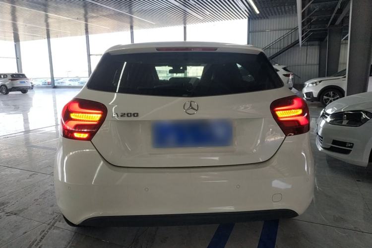 Used Mercedes-Benz A-Class (Import) 2017 Revised A 200 Dynamic Edition
