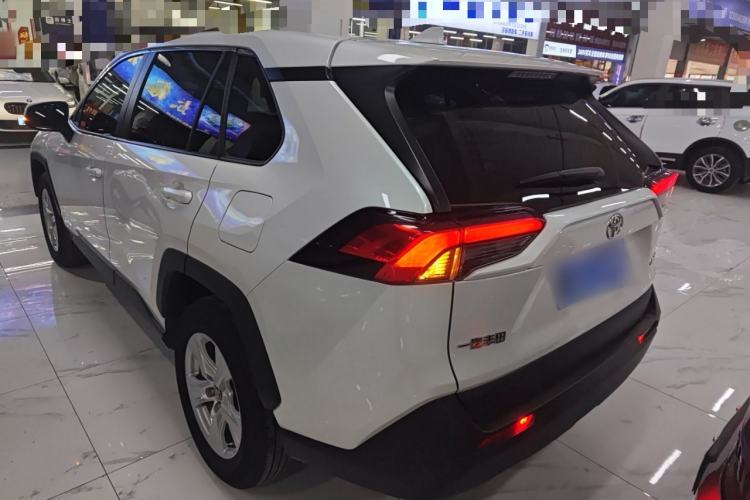 Used Toyota RAV4 2024 2.0L CVT Two-Wheel Drive Urban Edition