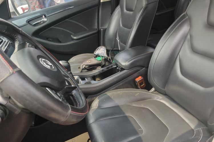 Used Dongfeng Fengon 580 2016 1.5T Manual Luxury Edition Left Front Seat