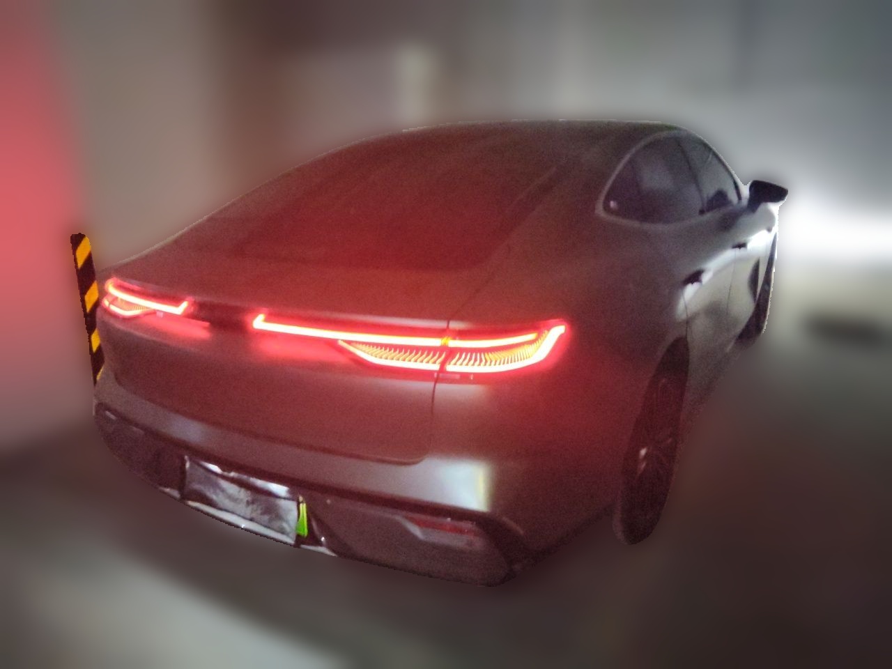 Geely Galaxy 8 2025 130km EM-i Prestige Edition — снимка 6