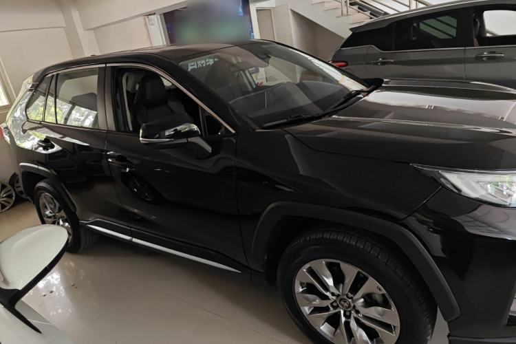 Used Toyota Wildlander 2020 2.0L CVT Two-Wheel Drive Luxury Edition