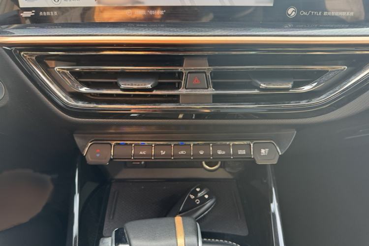 Used Oshan X5 2022 1.5T DCT Xiake Edition