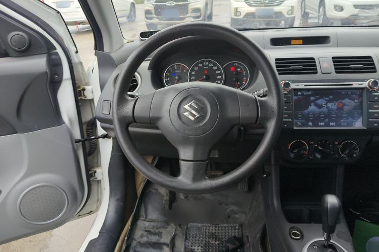 Used Suzuki Swift 2013 1.5L Automatic Standard Edition
