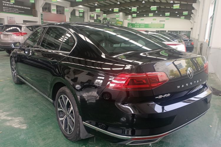 Used Volkswagen Magotan 2020 330TSI DSG Leading Model Exterior 2
