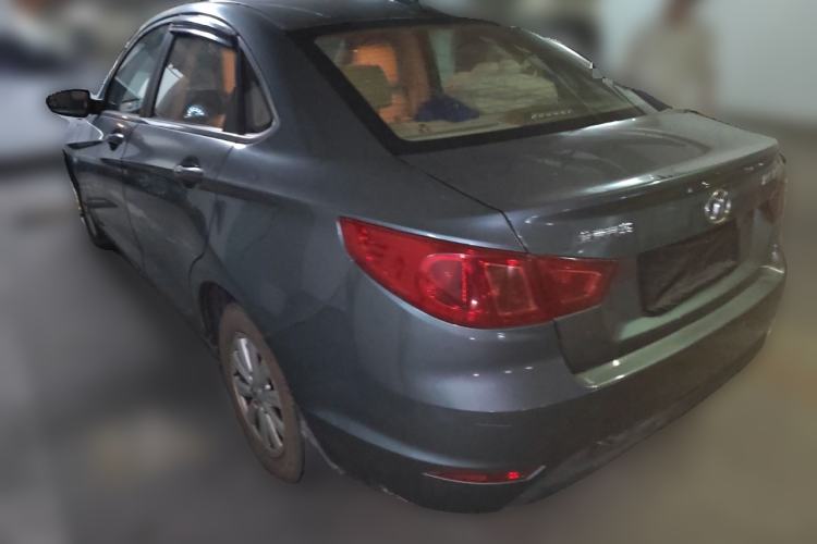 Used BAIC Senova D50 2014 1.5L manual standard version