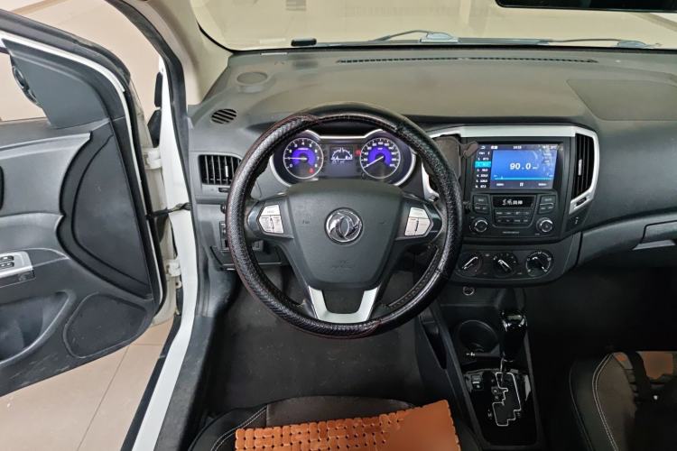 Used Dongfeng Aeolus AX3 2016 1.5L Automatic Zunku Model Steering Wheel