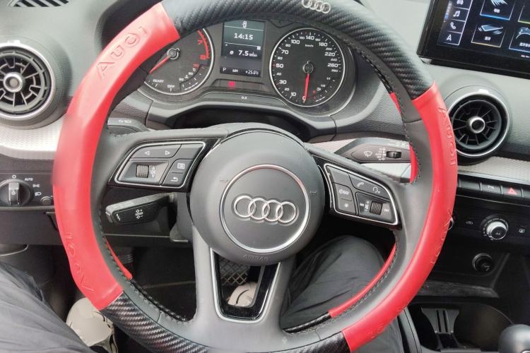 Used Audi Q2L 2020 35 TFSI Ambition Dynamic Edition
