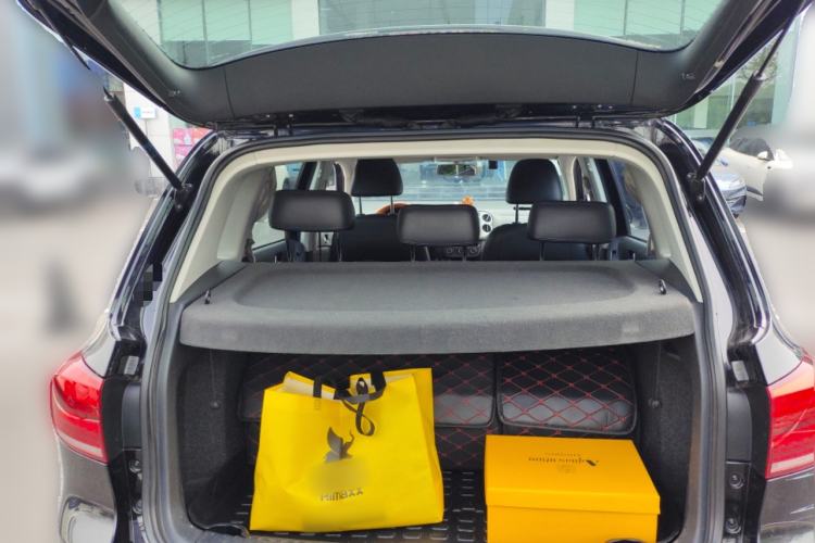 Used Volkswagen Tiguan 2013 2.0 TSI Automatic All-Wheel Drive Luxury Edition
