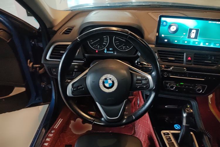 Used BMW 1 Series 2017 118i Sport Edition Steering Wheel