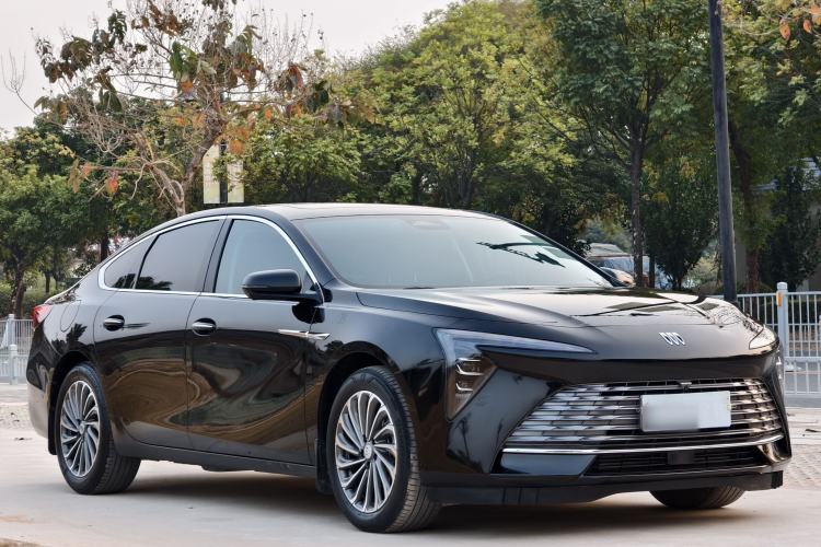 Used Buick LaCrosse 2023 28T Prestige Edition