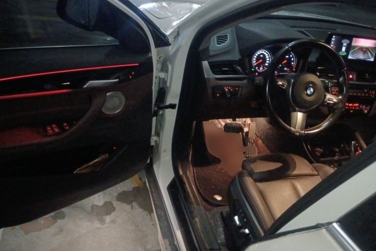 Used BMW X2 2022 sDrive25i M Sport Package Driver Seat