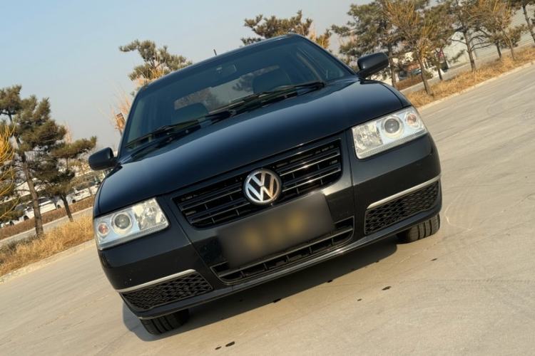 Used Volkswagen Santana Vista 2008 1.8L Manual Sishang Model