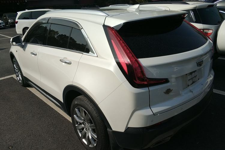 Used Cadillac XT4 2018 28T Two-Wheel Drive Leading Version
