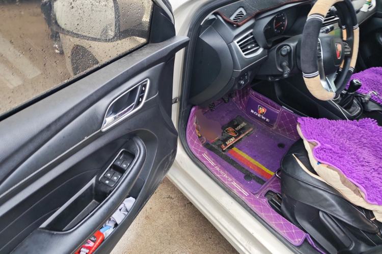 Used Roewe i5 2020 1.5L Manual 4G Connect Leehao Flagship Edition