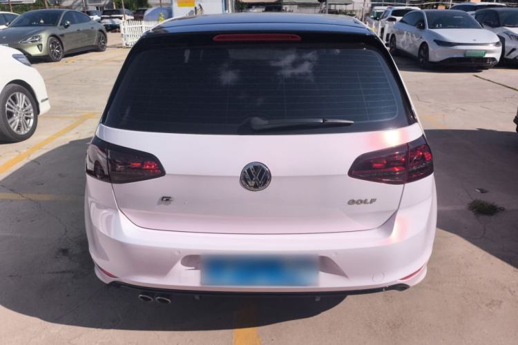 Used Volkswagen Golf 2017 280TSI Automatic R-Line Million-Vehicle Commemorative Edition Rear