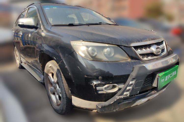 Used BYD S6 2012 2.0L Manual Luxury Version