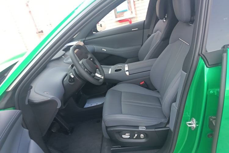 Used Xiaomi Auto YU7 2025 Ultra-Long Range Rear-Wheel Drive Version
