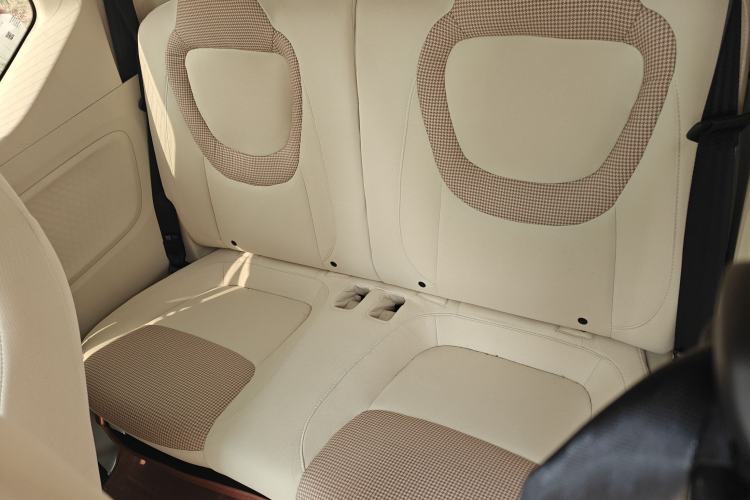 Used Wuling Hongguang MINIEV 2024 3rd Generation 215km Youth Edition Left Rear Seat